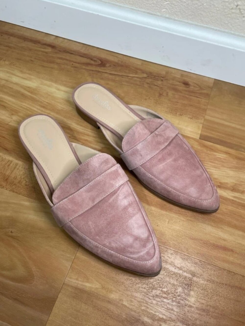 Mauve Loafer Slip-ons (size 9)